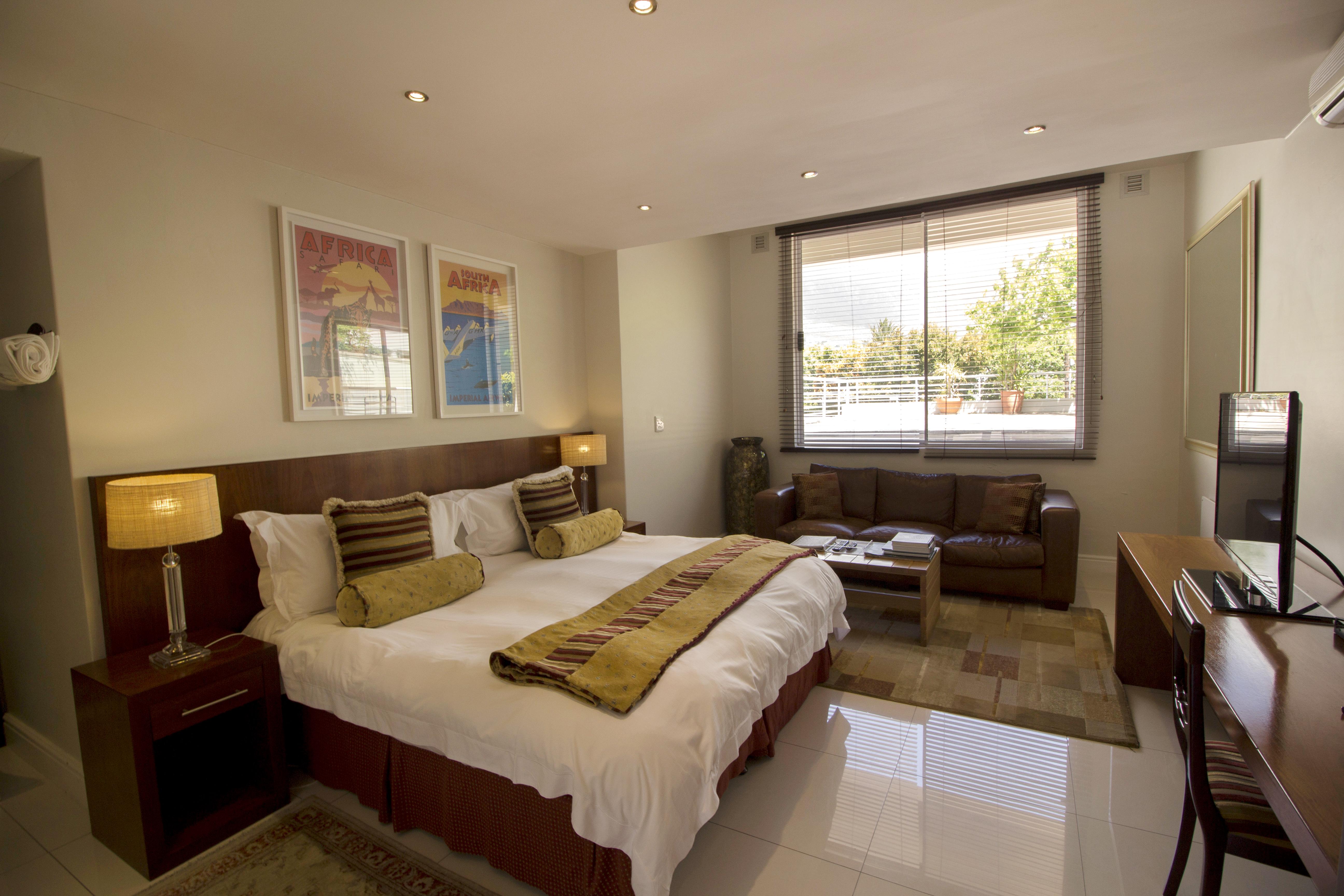 Camps Bay Retreat Hotel Cape Town Exterior photo