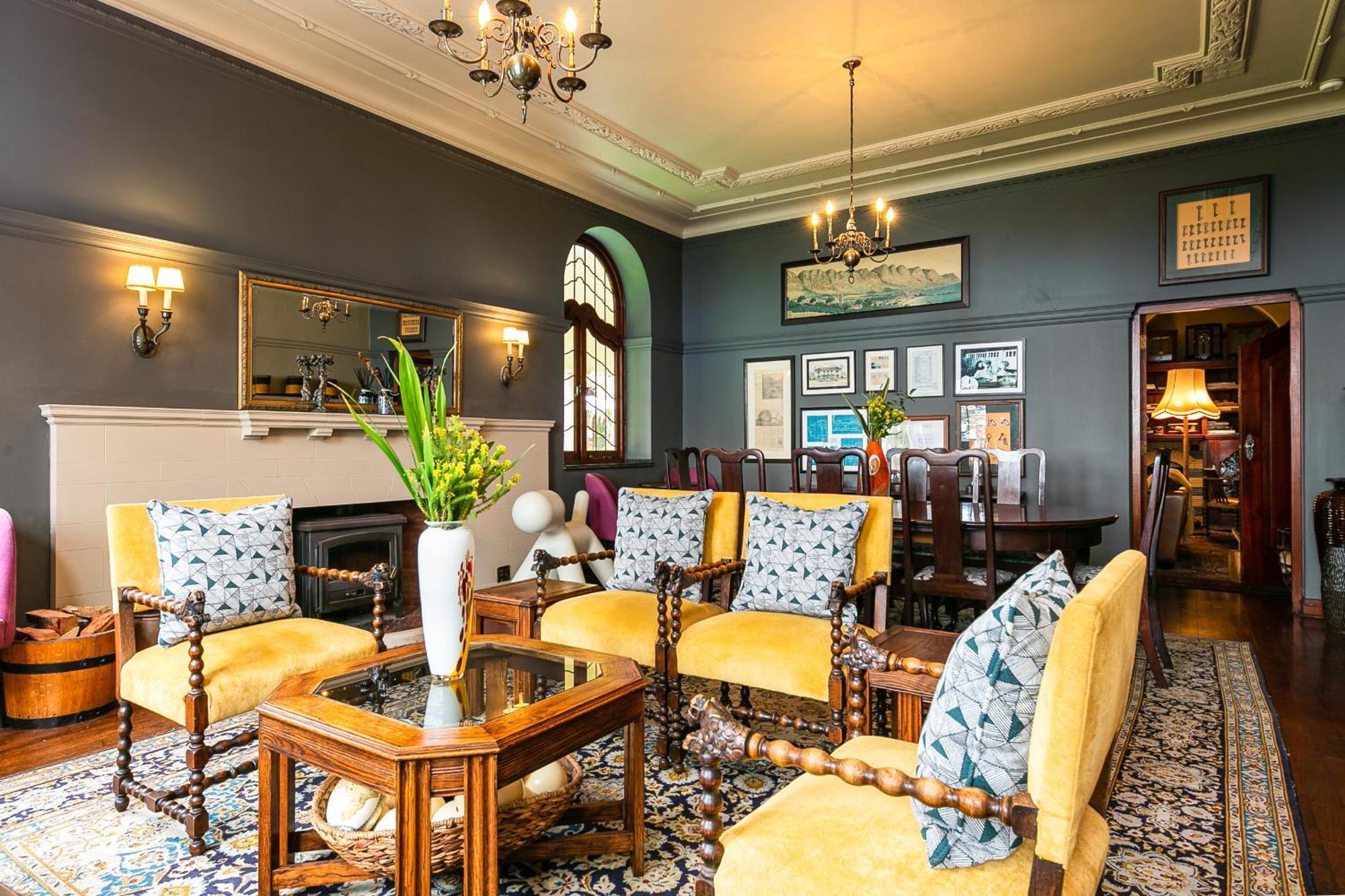 Camps Bay Retreat Hotel Cape Town Exterior photo