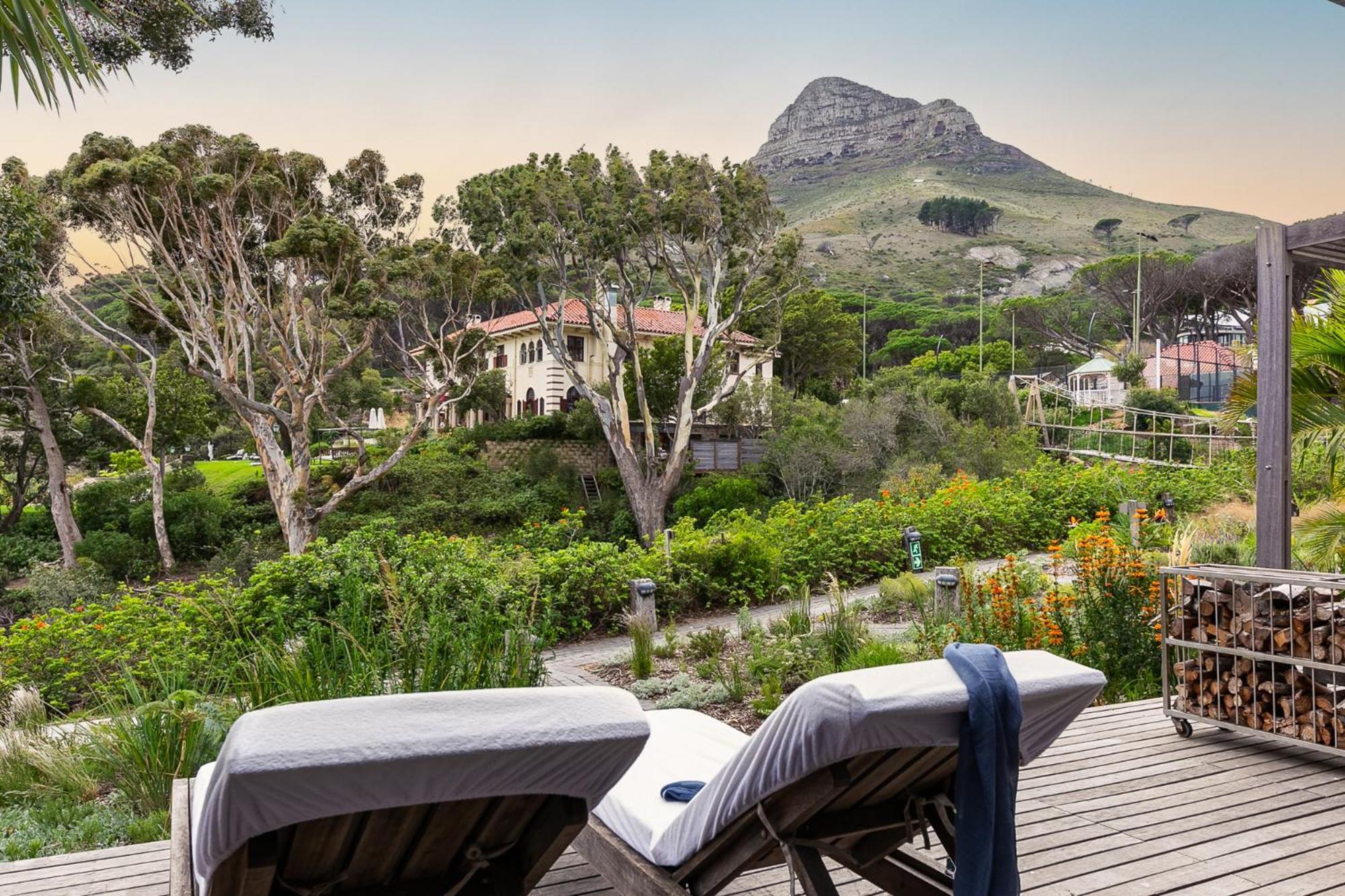 Camps Bay Retreat Hotel Cape Town Exterior photo