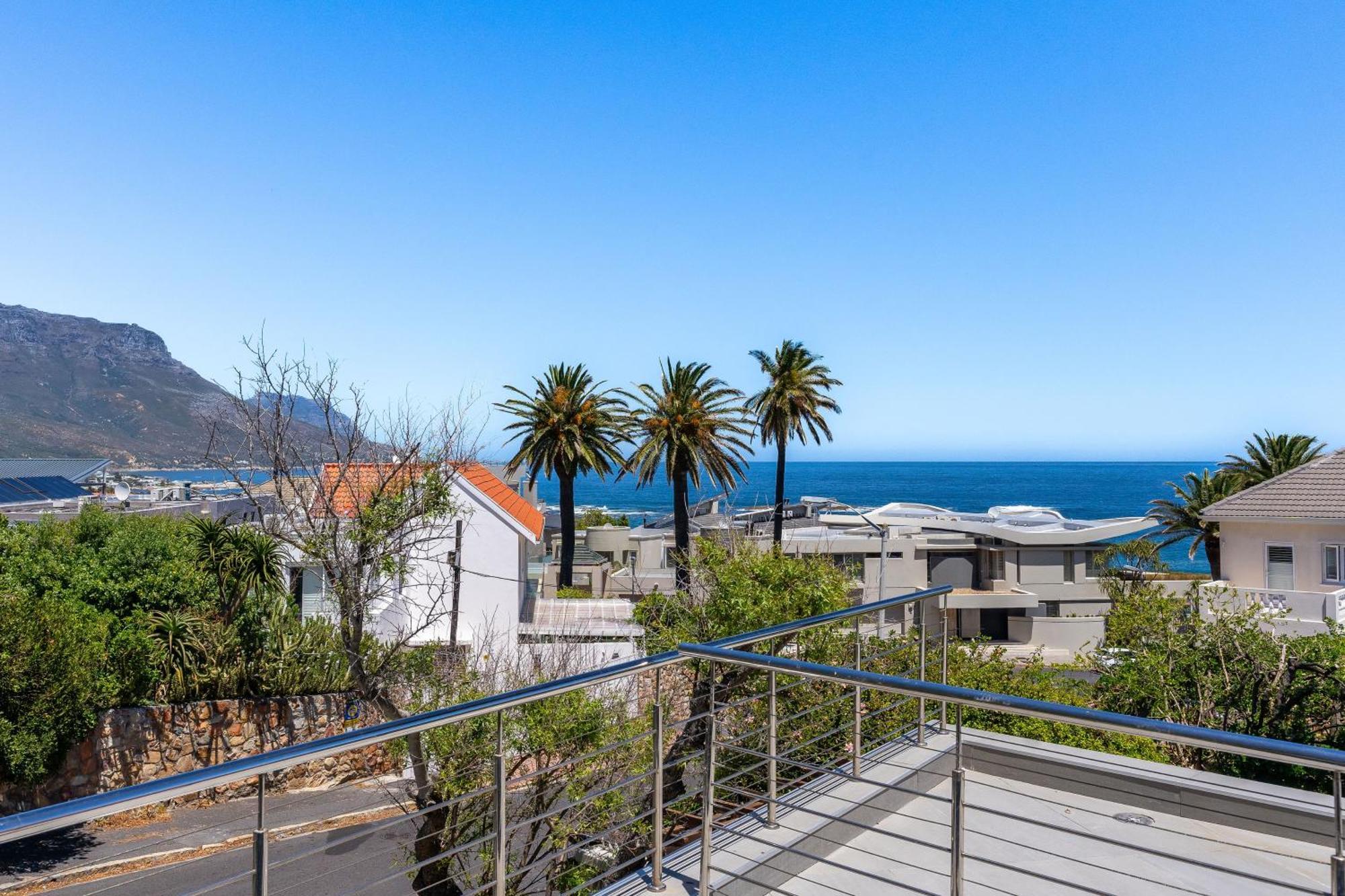 Camps Bay Retreat Hotel Cape Town Exterior photo